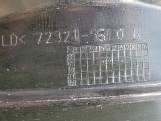 bontott SUZUKI SX4 Jobb első Dobbetét (Kerékjárati, Műanyag)