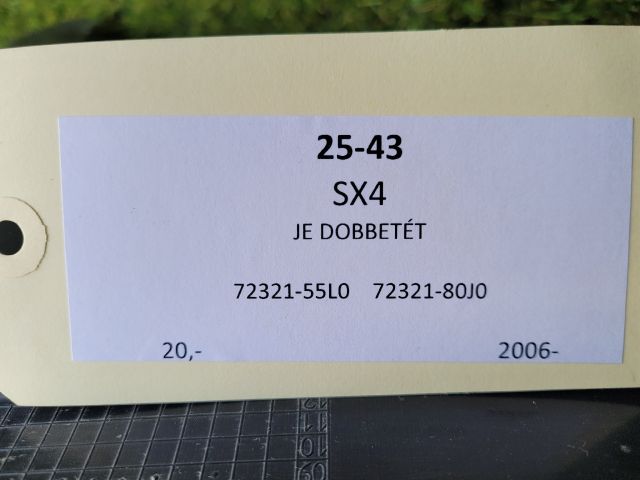 bontott SUZUKI SX4 Jobb első Dobbetét (Kerékjárati, Műanyag)