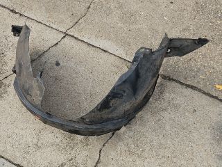 bontott SUZUKI SX4 Jobb első Első Dobbetét (Kerékjárati, Műanyag)