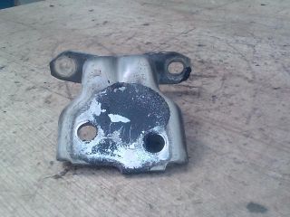 bontott SUZUKI SX4 Jobb első Felső Zsanér