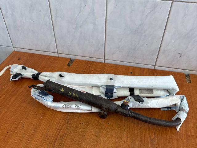 bontott SUZUKI SX4 Jobb első Függöny Légzsák