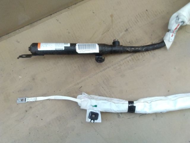 bontott SUZUKI SX4 Jobb első Függöny Légzsák