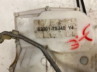 bontott SUZUKI SX4 Jobb első Központizár Motor