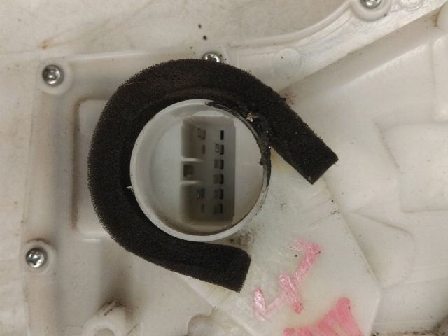 bontott SUZUKI SX4 Jobb első Központizár Motor