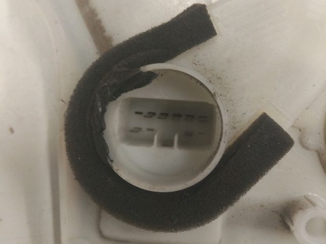 bontott SUZUKI SX4 Jobb első Központizár Motor