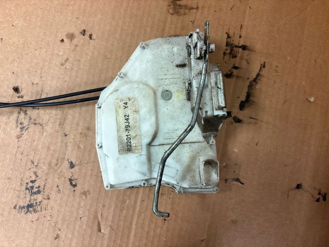 bontott SUZUKI SX4 Jobb első Központizár Motor