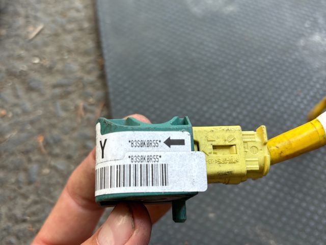 bontott SUZUKI SX4 Jobb első Oldal Ütközés Érzékelő