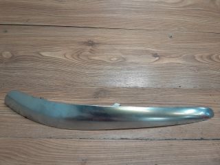 bontott SUZUKI SX4 Jobb Fényszóró Bajusz Díszléc