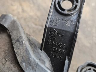 bontott SUZUKI SX4 Jobb Fényszóró