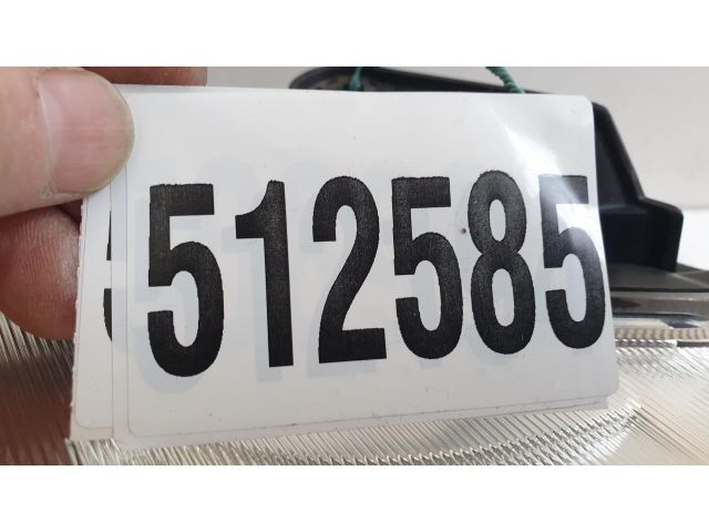 bontott SUZUKI SX4 Jobb Fényszóró