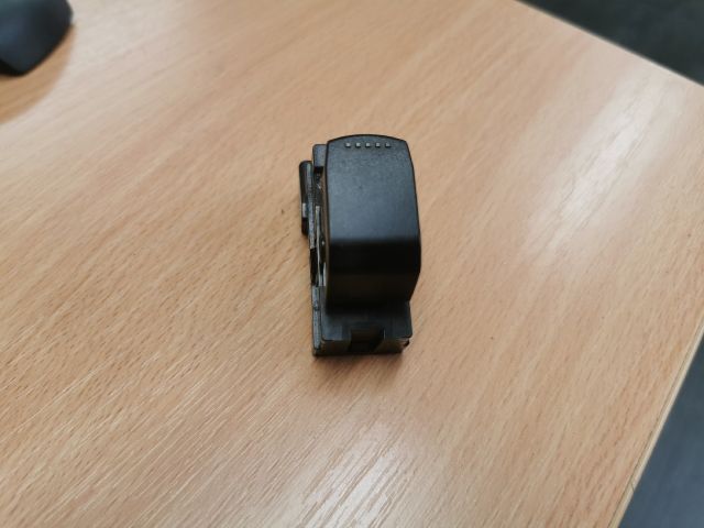 bontott SUZUKI SX4 Jobb hátsó Ablakemelő Kapcsoló