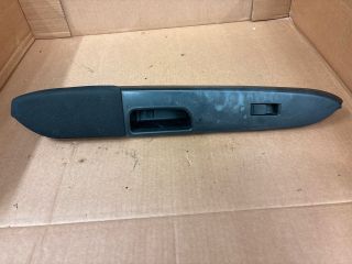 bontott SUZUKI SX4 Jobb hátsó Ablakemelő Kapcsoló