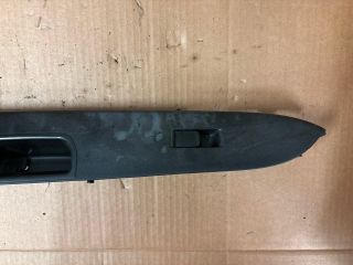 bontott SUZUKI SX4 Jobb hátsó Ablakemelő Kapcsoló