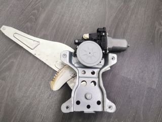 bontott SUZUKI SX4 Jobb hátsó Ablakemelő Motor