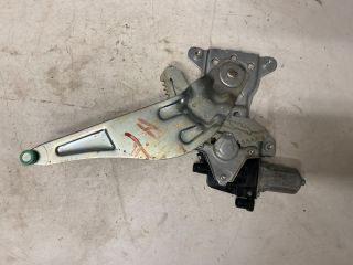 bontott SUZUKI SX4 Jobb hátsó Ablakemelő Motor