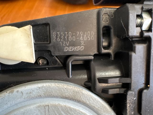 bontott SUZUKI SX4 Jobb hátsó Ablakemelő Szerkezet (Elektromos)