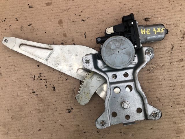 bontott SUZUKI SX4 Jobb hátsó Ablakemelő Szerkezet (Elektromos)