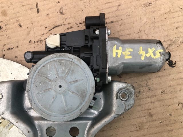 bontott SUZUKI SX4 Jobb hátsó Ablakemelő Szerkezet (Elektromos)