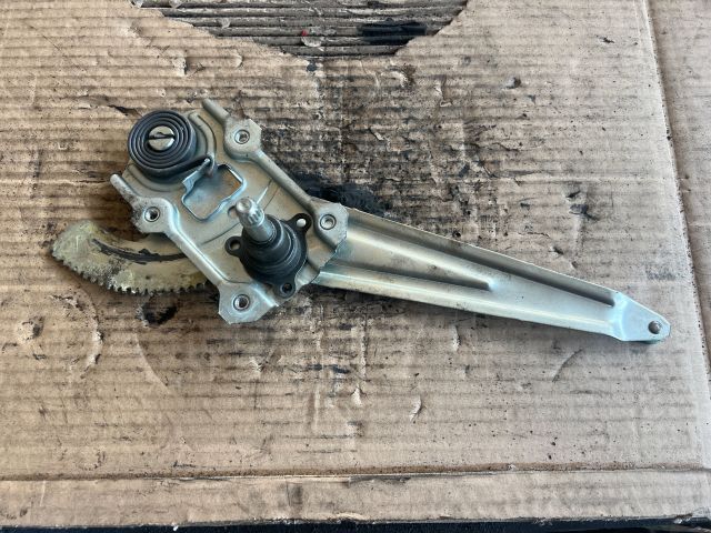 bontott SUZUKI SX4 Jobb hátsó Ablakemelő Szerkezet (Mechanikus)