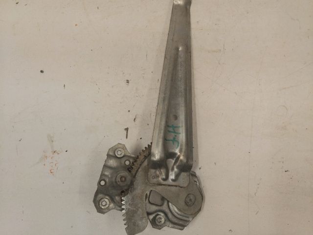 bontott SUZUKI SX4 Jobb hátsó Ablakemelő Szerkezet (Mechanikus)
