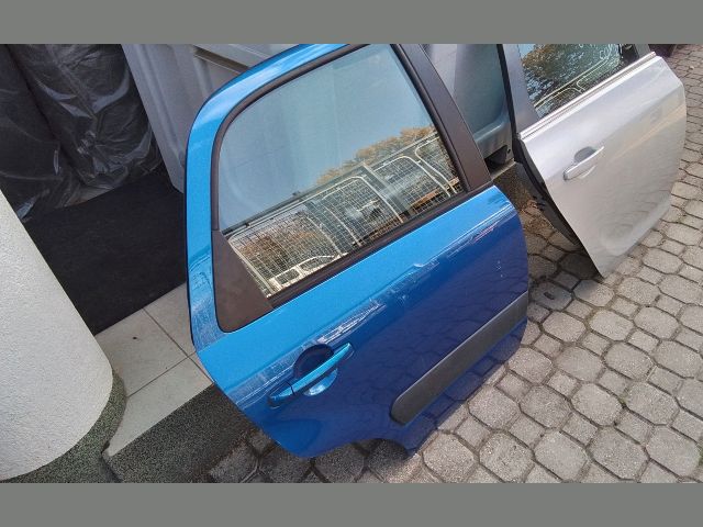 bontott SUZUKI SX4 Jobb hátsó Ajtó Kárpit