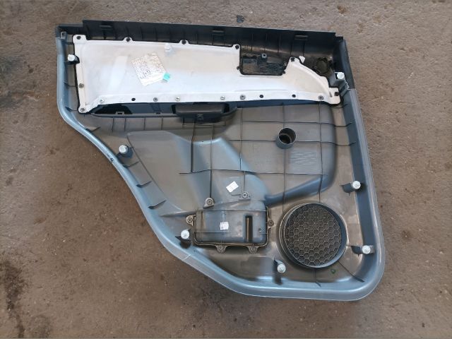 bontott SUZUKI SX4 Jobb hátsó Ajtó Kárpit