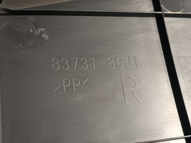 bontott SUZUKI SX4 Jobb hátsó Ajtó Kárpit