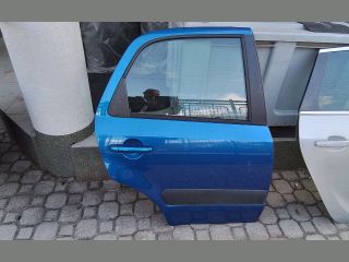 bontott SUZUKI SX4 Jobb hátsó Ajtó (Részeivel)