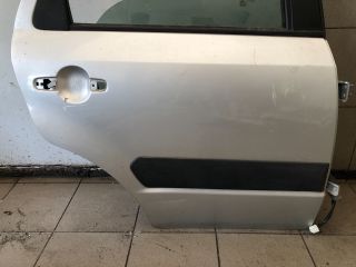 bontott SUZUKI SX4 Jobb hátsó Ajtó (Üres lemez)