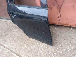 bontott SUZUKI SX4 Jobb hátsó Ajtó (Üres lemez)