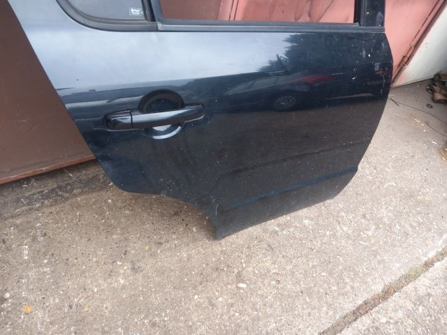 bontott SUZUKI SX4 Jobb hátsó Ajtó (Üres lemez)