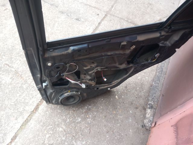 bontott SUZUKI SX4 Jobb hátsó Ajtó (Üres lemez)