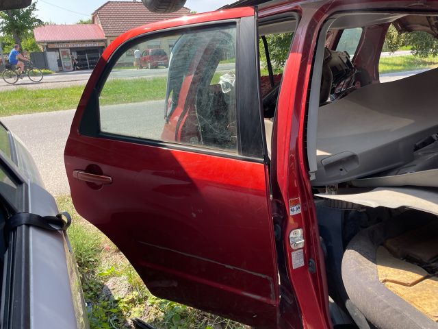 bontott SUZUKI SX4 Jobb hátsó Ajtó (Üres lemez)