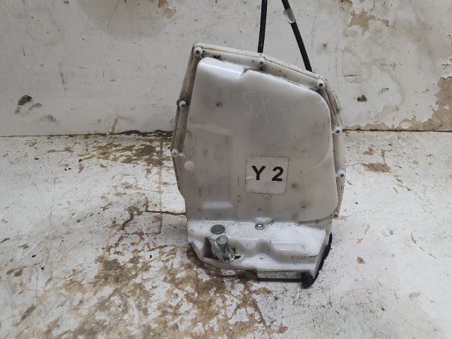 bontott SUZUKI SX4 Jobb hátsó Ajtózár