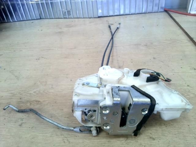 bontott SUZUKI SX4 Jobb hátsó Ajtózár