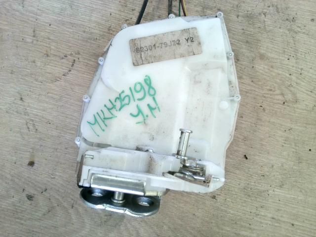 bontott SUZUKI SX4 Jobb hátsó Ajtózár