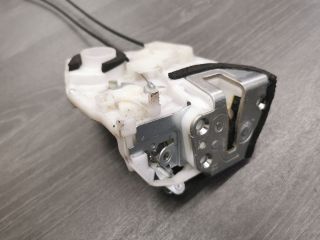 bontott SUZUKI SX4 Jobb hátsó Ajtózár