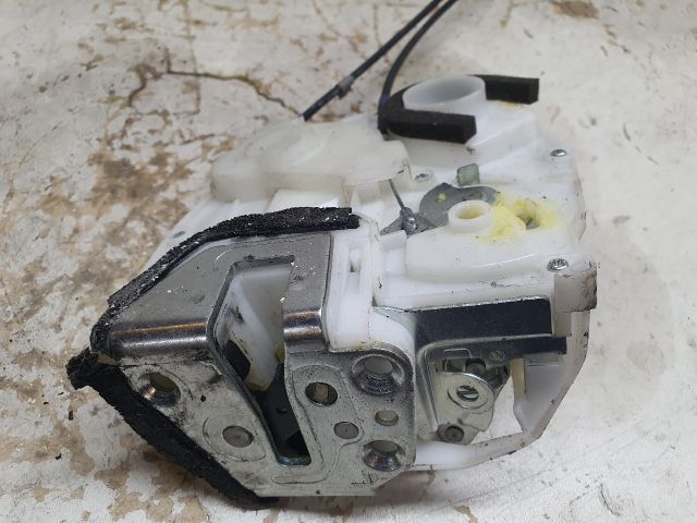 bontott SUZUKI SX4 Jobb hátsó Ajtózár