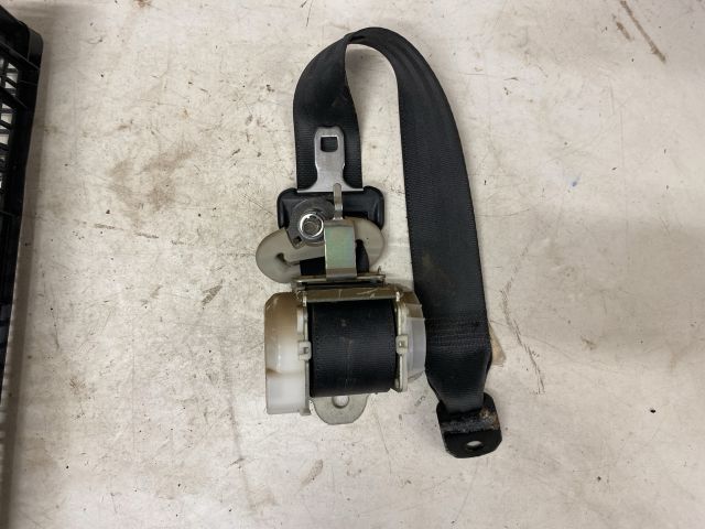 bontott SUZUKI SX4 Jobb hátsó Biztonsági Öv