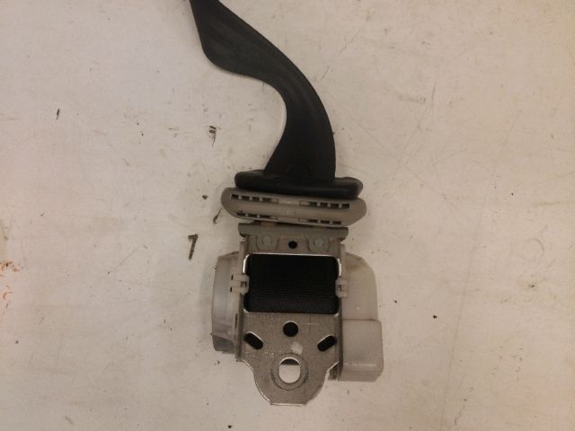 bontott SUZUKI SX4 Jobb hátsó Biztonsági Öv