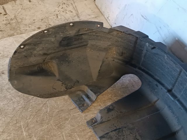 bontott SUZUKI SX4 Jobb hátsó Dobbetét (Kerékjárati, Műanyag)