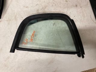 bontott SUZUKI SX4 Jobb hátsó Fixüveg (Ajtóban)