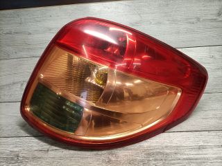 bontott SUZUKI SX4 Jobb Hátsó Lámpa