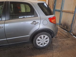 bontott SUZUKI SX4 Jobb hátsó Lökhárító Tartó (Műanyag)