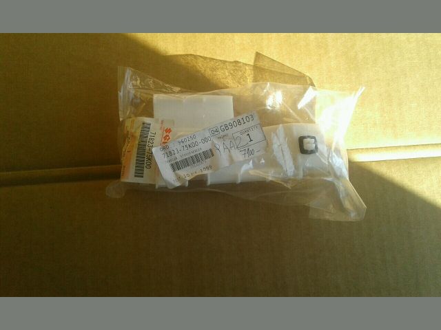 bontott SUZUKI SX4 Jobb hátsó Lökhárító Tartó (Műanyag)