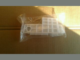 bontott SUZUKI SX4 Jobb hátsó Lökhárító Tartó (Műanyag)