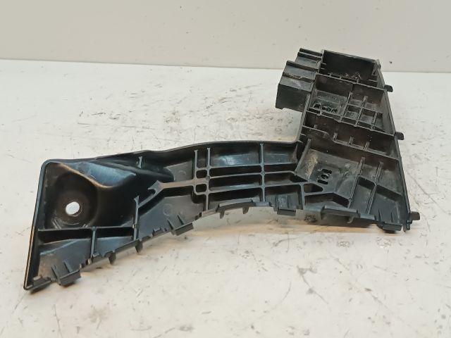 bontott SUZUKI SX4 Jobb hátsó Oldal Lökhárító Tartó (Műanyag)