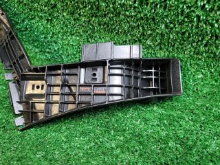 bontott SUZUKI SX4 Jobb hátsó Oldal Lökhárító Tartó (Műanyag)