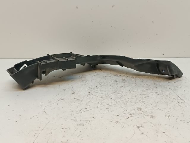 bontott SUZUKI SX4 Jobb hátsó Oldal Lökhárító Tartó (Műanyag)