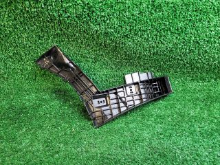 bontott SUZUKI SX4 Jobb hátsó Oldal Lökhárító Tartó (Műanyag)